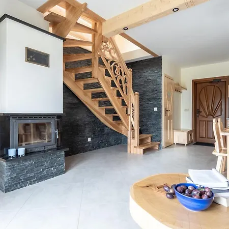 Osada Lux-house & Sauna زاكوباني