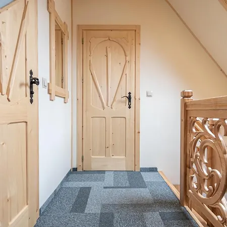 Osada Lux-house & Sauna Chalet *