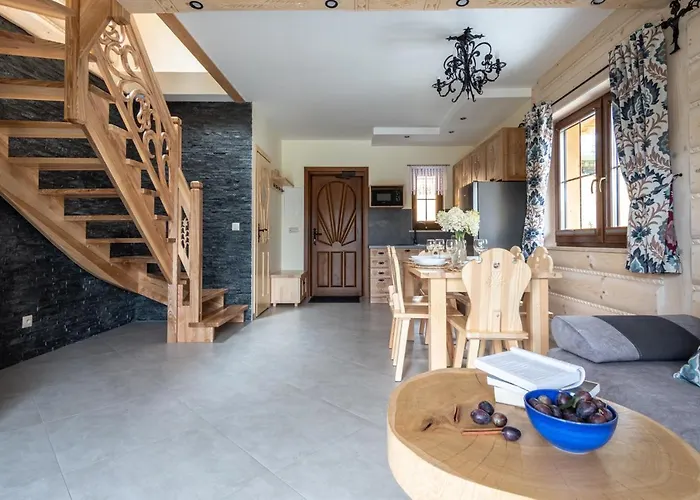 Osada Lux-house & Sauna زاكوباني